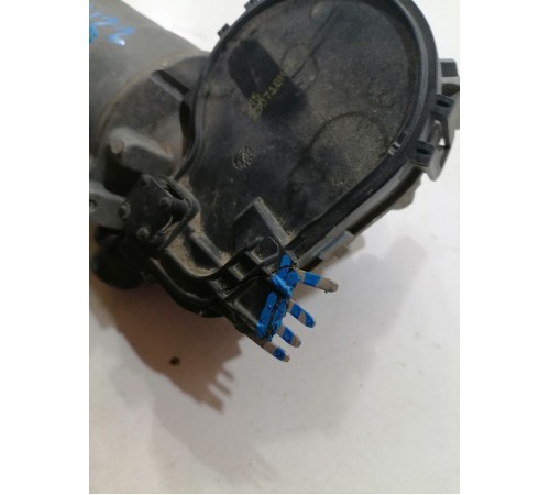 Моторчик стеклоочистителя передний