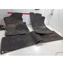 Комплект ковриков салона