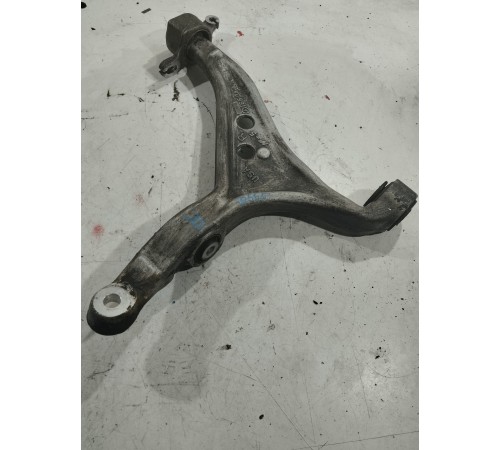 Рычаг подвески (передний правый)