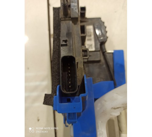 Замок двери(задний правый)