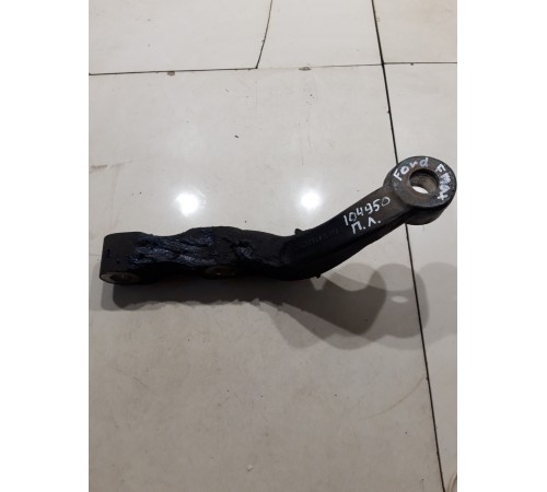 Рычаг подвески (передний левый)