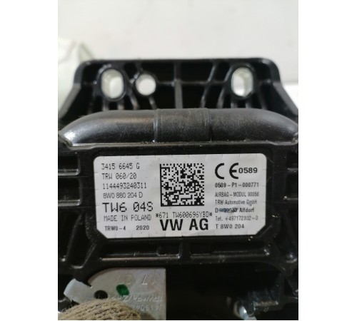 Подушка безопасности пассажира