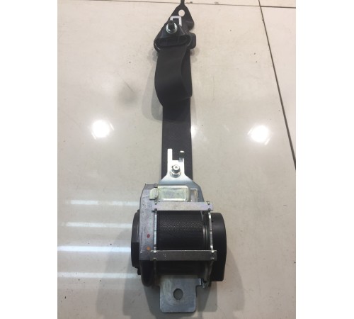 Ремень безопасности (задний, правый)