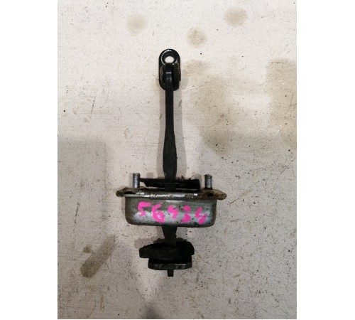 Ограничитель двери передней левой