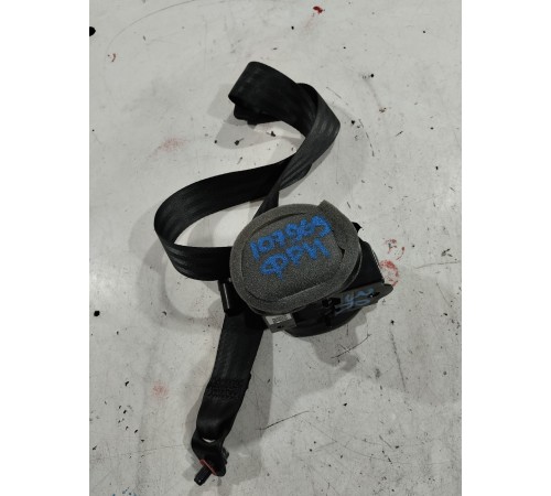 Ремень безопасности (задний правый)