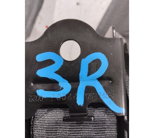 Ремень безопасности (задний правый)