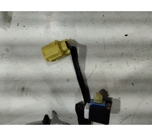 Электропроводка двери передняя правая