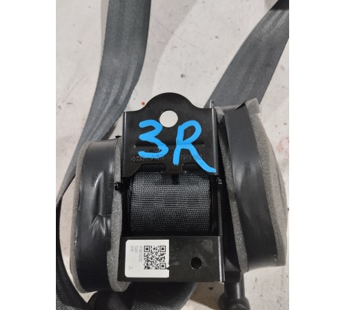 Ремень безопасности (задний правый)