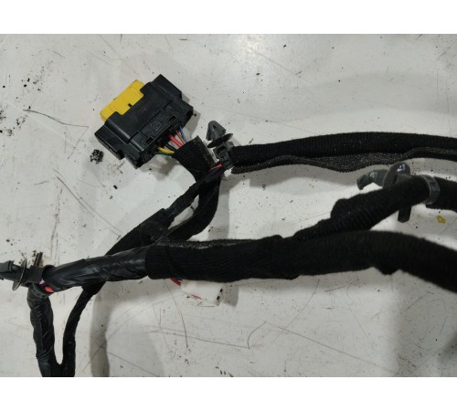 Электропроводка двери передняя правая