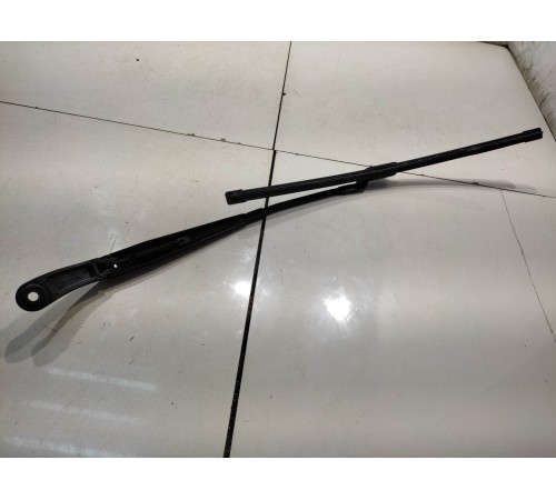 Стеклоочиститель (передний, левый)