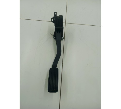 Педаль газа