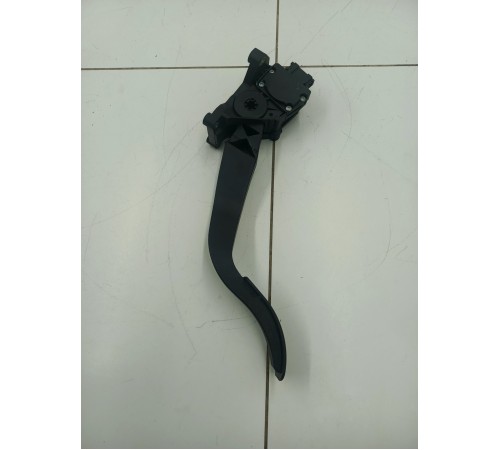 Педаль газа