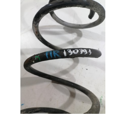 Пружина передняя