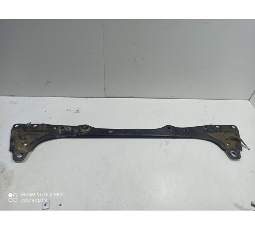 Кронштейн передней балки