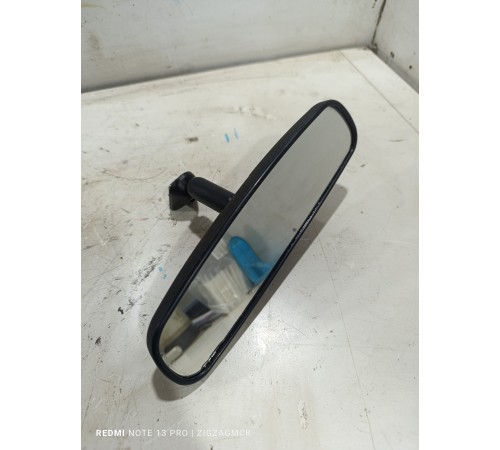 Зеркало заднего вида салонное