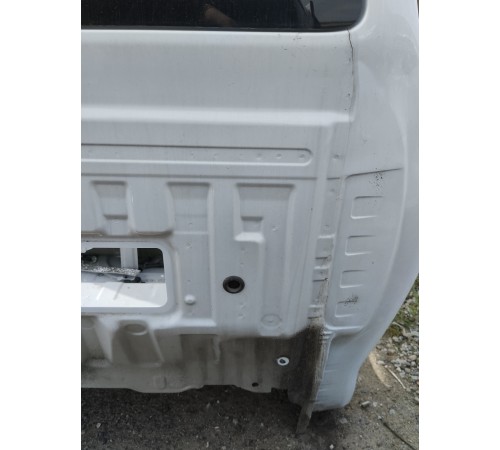 Задняя стенка кузова кабины