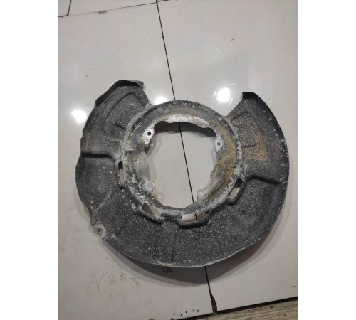 Кожух тормозного диска(задний правый)