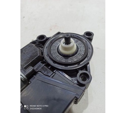 Моторчик стеклоподъемника (передний левый)