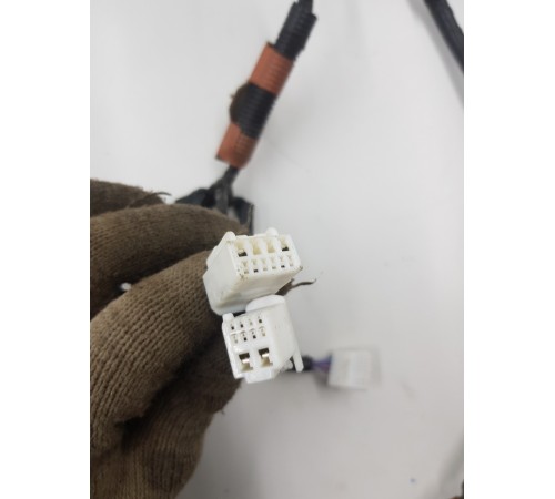 Электропроводка двери задняя левая