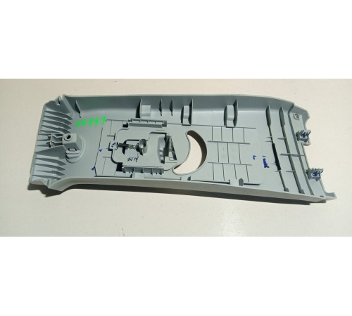 Обшивка стойки  Левая Центральная верхняя часть