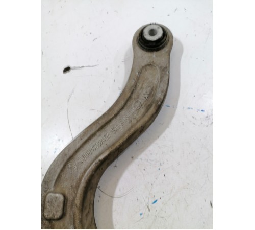 Рычаг задний левый