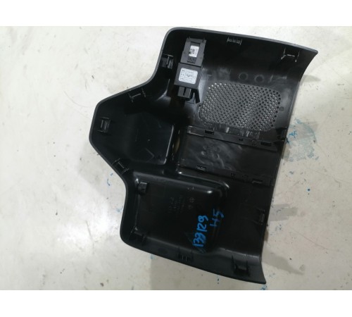 Накладка зеркала заднего вида салонного с USB