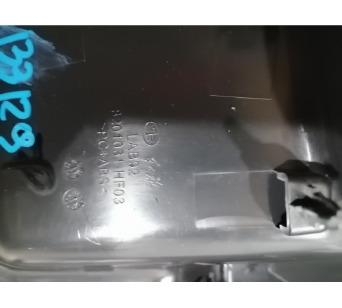 Накладка зеркала заднего вида салонного с USB