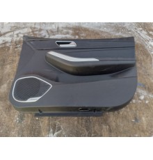 Обшивка двери передняя правая