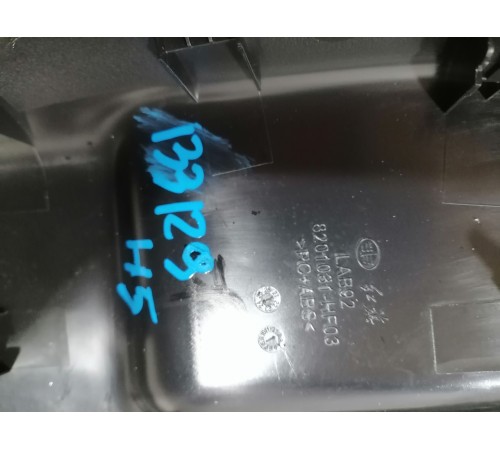 Накладка зеркала заднего вида салонного с USB