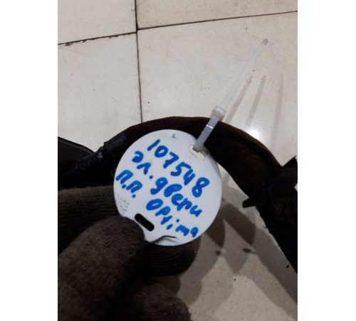 Электропроводка двери (передняя правая)