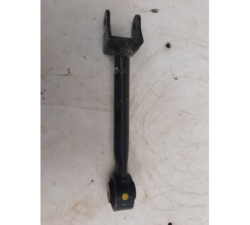 Рычаг подвески(задний правый)
