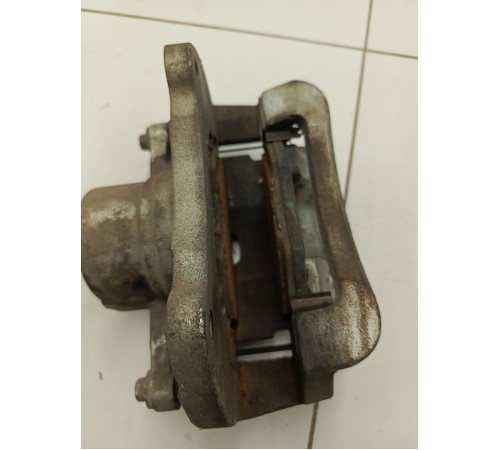 Суппорт тормозной передний правый