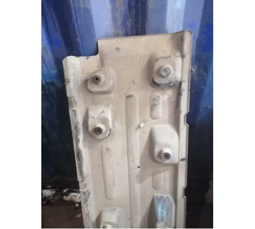 Защита днища правая