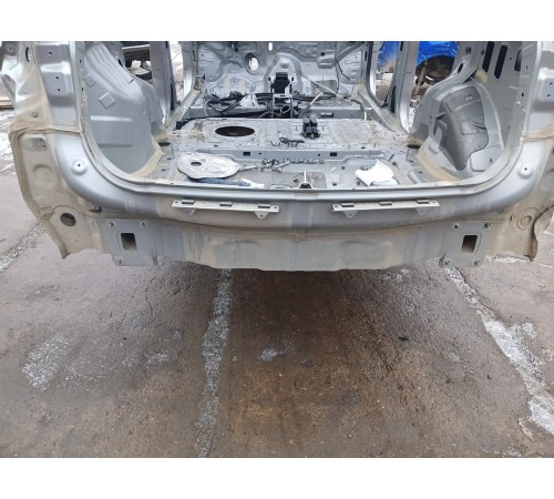 Панель задняя