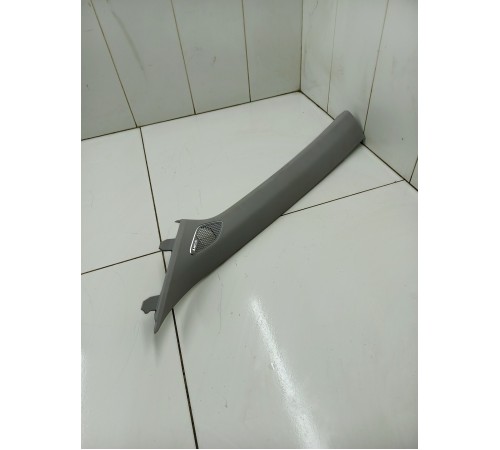Обшивка стойки лобового стекла левая