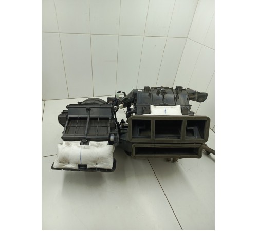 Корпус отопителя печки в сборе