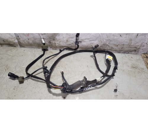 Электропроводка крышки багажника