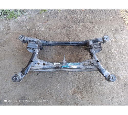 Балка подвески (подрамник) задняя