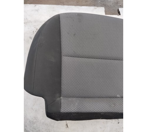 Сиденье нижнее заднего ряда