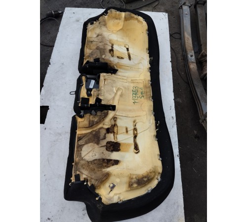 Сиденье нижнее заднего ряда