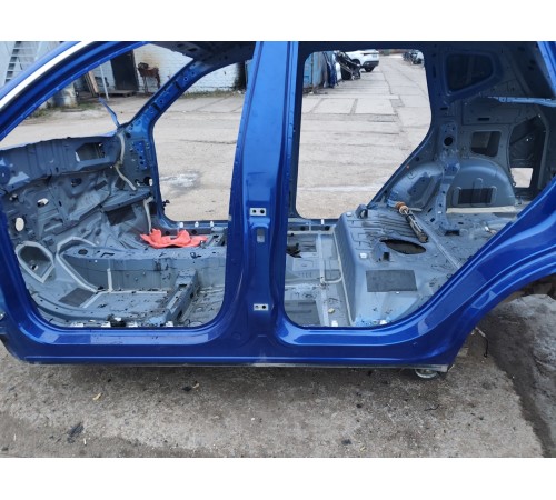 Порог со стойкой левый