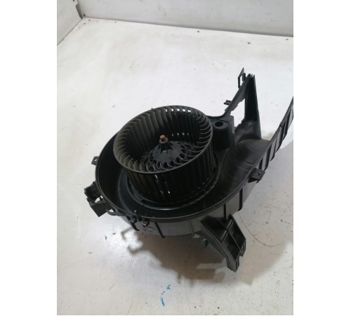 Моторчик отопителя печки