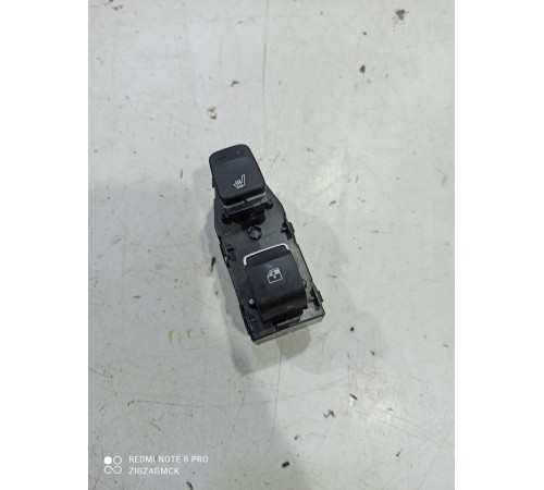 Кнопка стеклоподъемника (задняя левая)