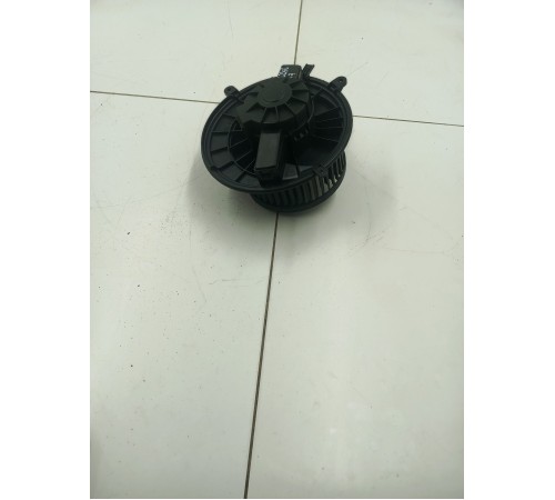 Моторчик отопителя (печки)