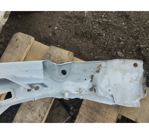 Крыло переднее правое