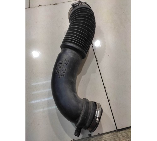 Патрубок воздушного фильтра