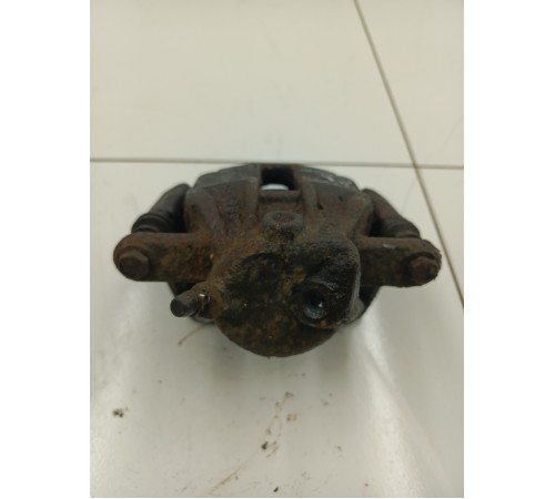 Суппорт передний левый