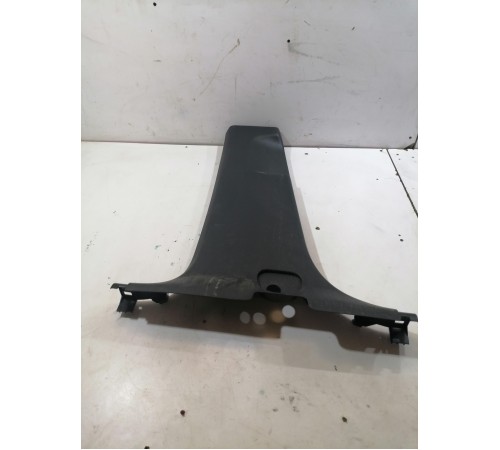 Обшивка центральной стойки левая нижняя