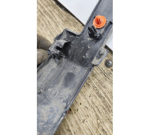 Расширитель арки крыла передний левый