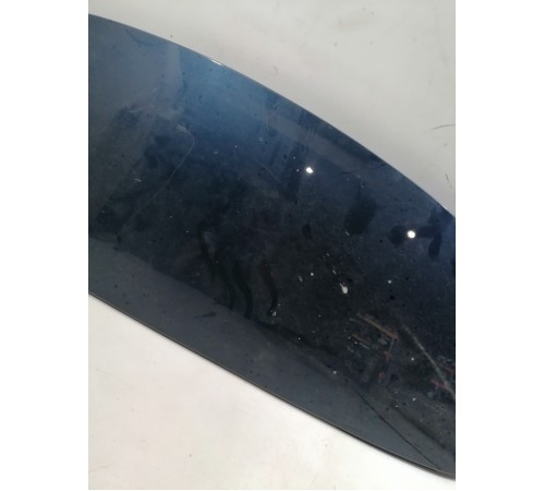 Спойлер крышки багажника